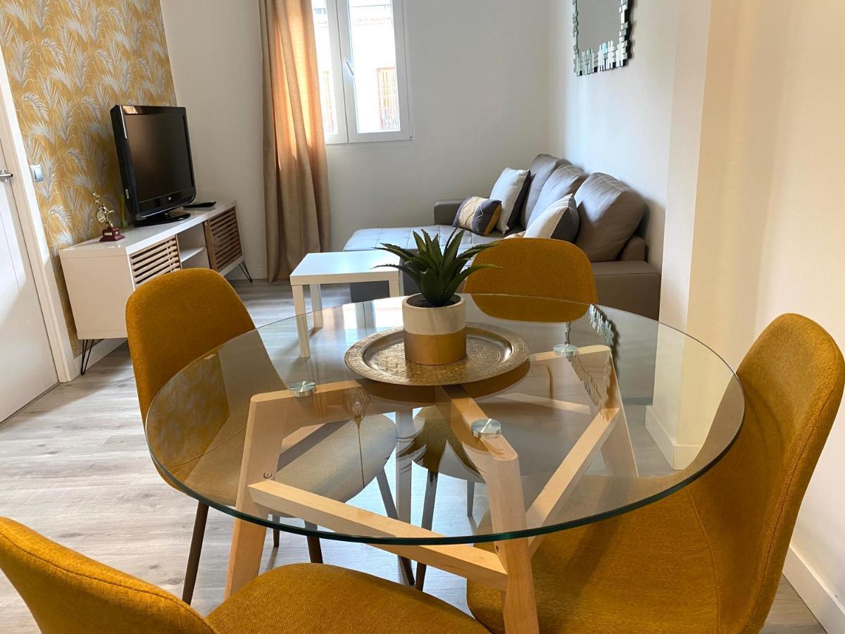 Apartamento Triana Habitame Inmobiliaria Севилья Экстерьер фото