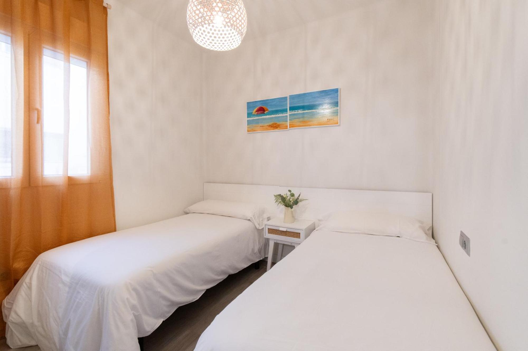 Apartamento Triana Habitame Inmobiliaria Севилья Экстерьер фото