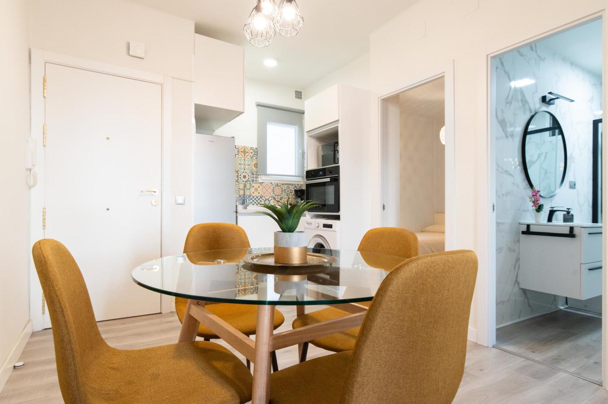 Apartamento Triana Habitame Inmobiliaria Севилья Экстерьер фото