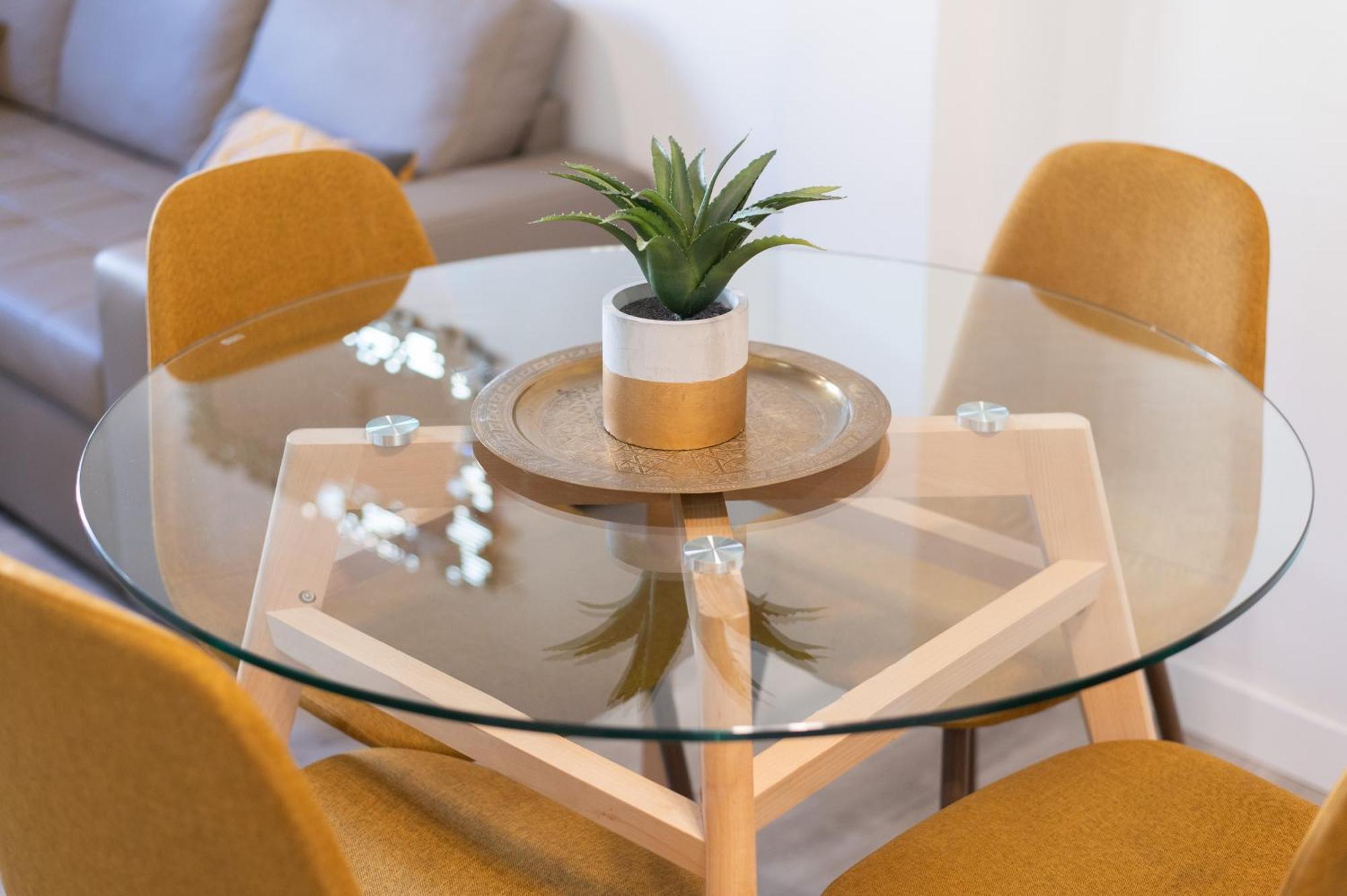 Apartamento Triana Habitame Inmobiliaria Севилья Экстерьер фото